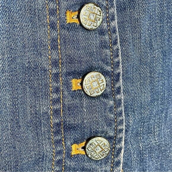 RYAN MICHAEL off center boho southwest button denim jean skirt Women's size 6 - Picture 2 of 4
